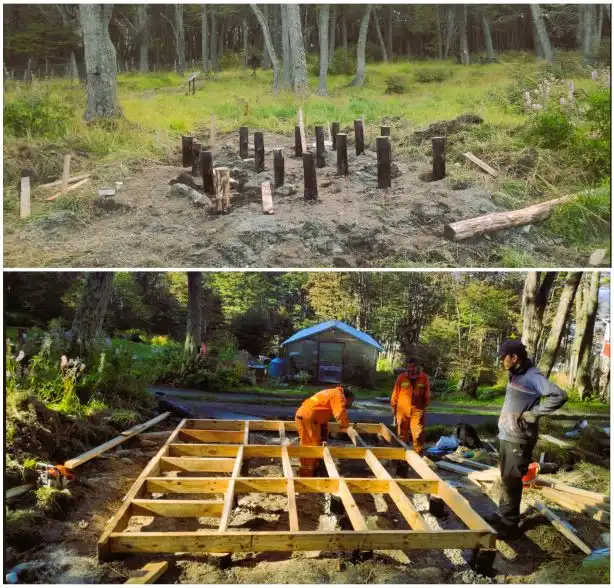 Construcción de la plataforma con pilotes y vigas de madera